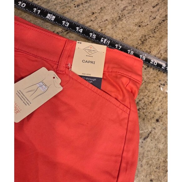 ~NWT~ST JOHNS BAY Size 16 Mid-Rise  Secretly Slender CAPRI PANTS - Coral 38x19 - Picture 3 of 15